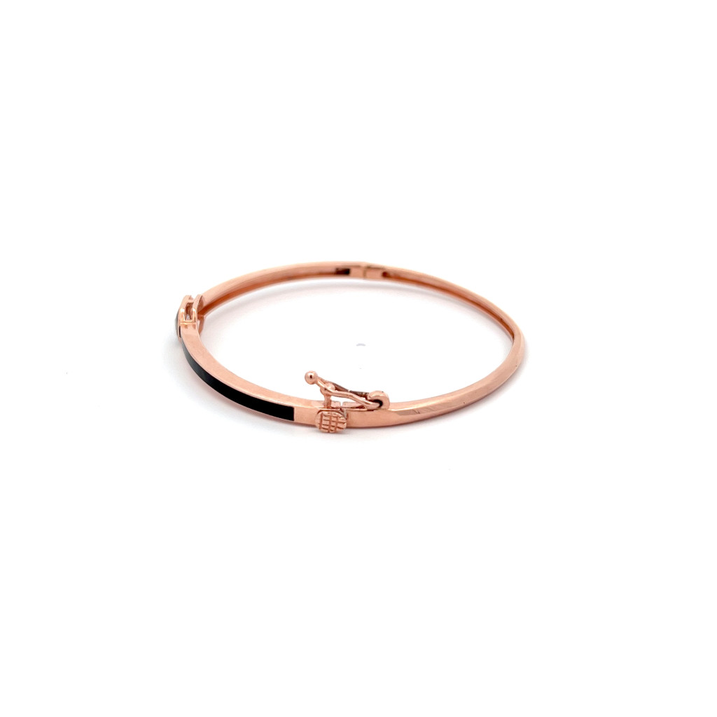 The Precia Oval Bangle