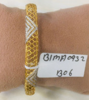 The Albus Round Bangle - thumb 3