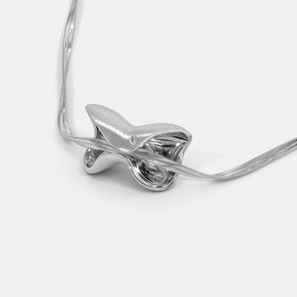 The Lorca Pendant